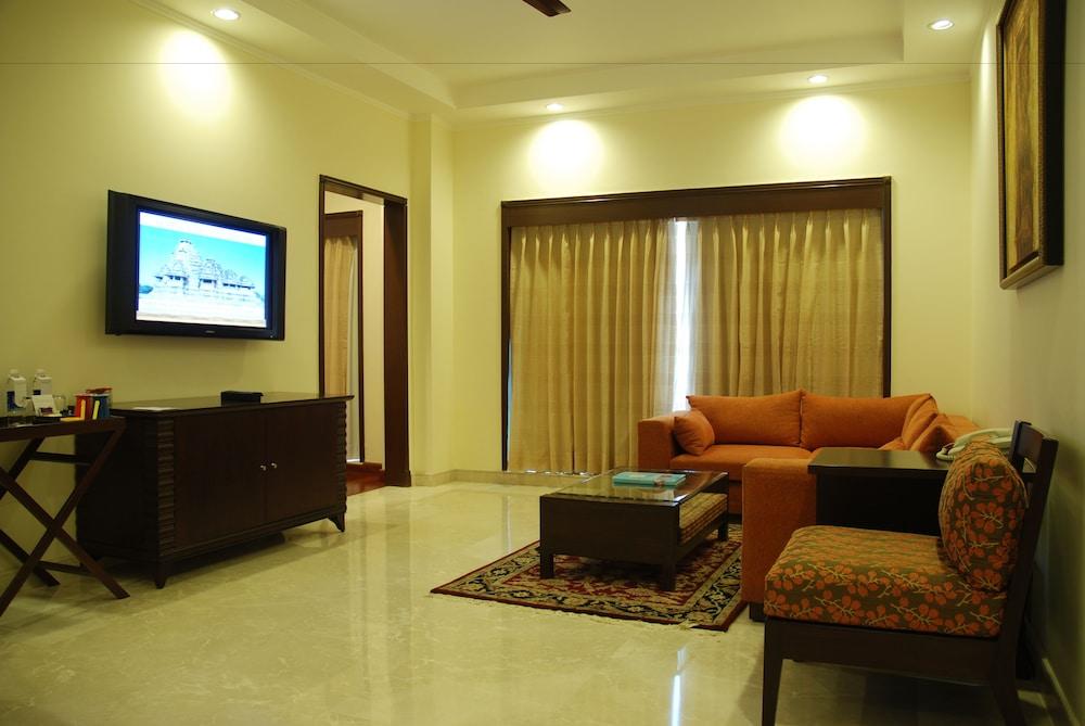 Hotel The Lalit Temple View à Khajurāho Extérieur photo